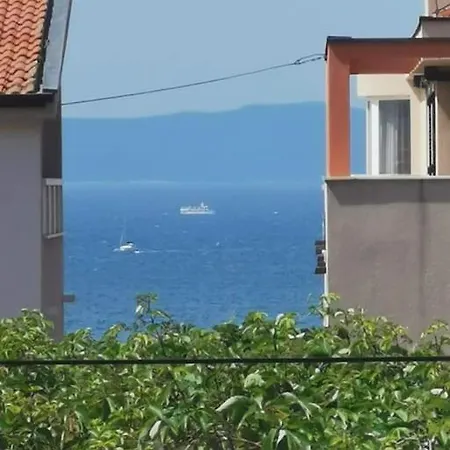 Apartment Blue Oasis 2-6 *